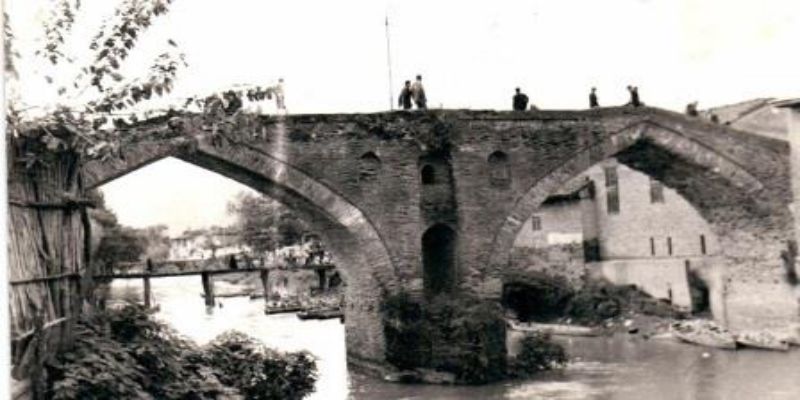 عکس قدیمی پل خشتی لنگرود